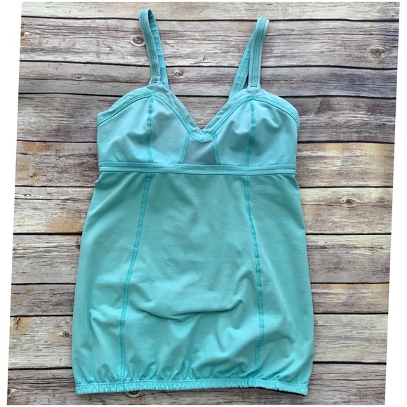 Lululemon Tank - Picture 1 of 8